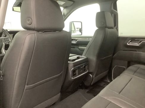 New 2026 Chevrolet Silverado 2500 LTZ w/ LTZ Convenience Package image 8