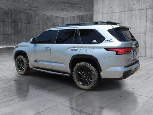 Used 2026 Toyota Sequoia Platinum w/ TRD Off-Road Package AWD/4WD image 3