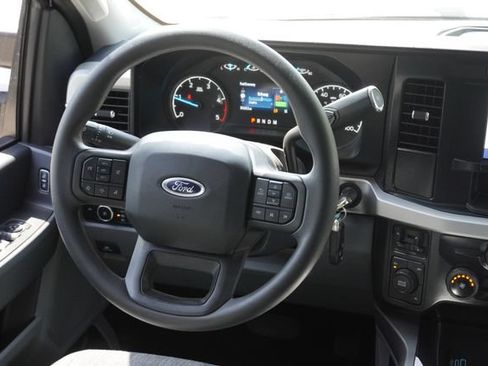 Certified 2024 Ford F350 XLT w/ 360-Degree Camera Package AWD/4WD image 14