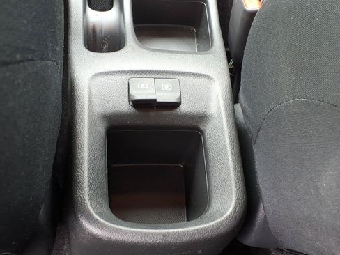 Used 2024 Nissan Versa S w/ Trunk Package FWD image 19
