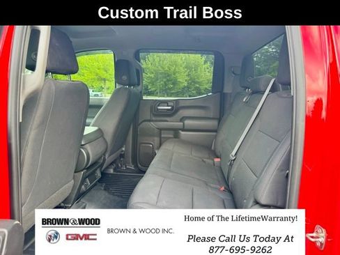 Used 2021 Chevrolet Silverado 1500 Custom Trail Boss w/ LPO, Dark Essentials Package AWD/4WD image 28