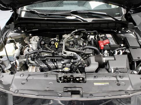 Certified 2024 Nissan Altima 2.5 SV FWD image 16