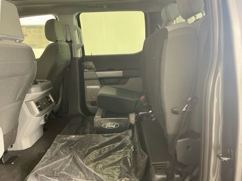 New 2026 Ford F350 XLT w/ XLT Premium Package AWD/4WD image 32