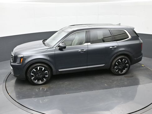 Used 2023 Kia Telluride SX AWD/4WD image 32
