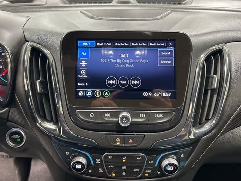 Used 2024 Chevrolet Equinox Premier image 19