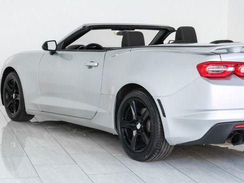 Used 2019 Chevrolet Camaro LT RWD image 51