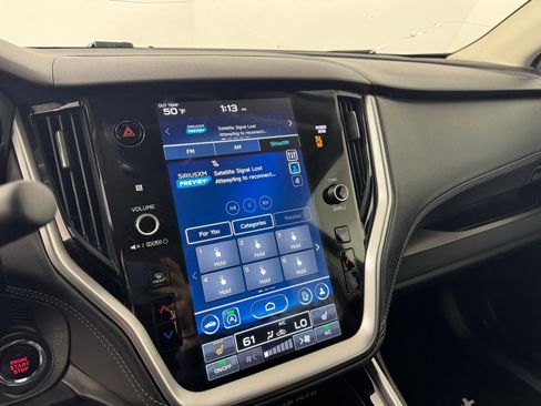 Used 2024 Subaru Outback Premium image 16