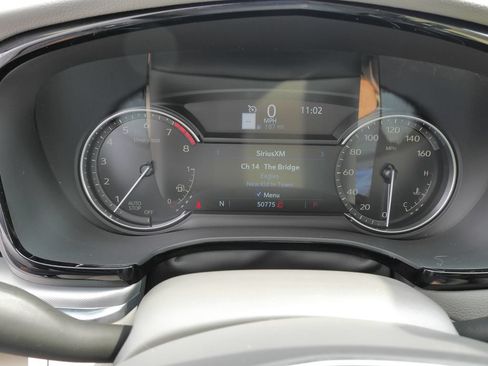 Used 2021 Cadillac XT5 Premium Luxury w/ LPO, Floor Liner Package FWD image 26