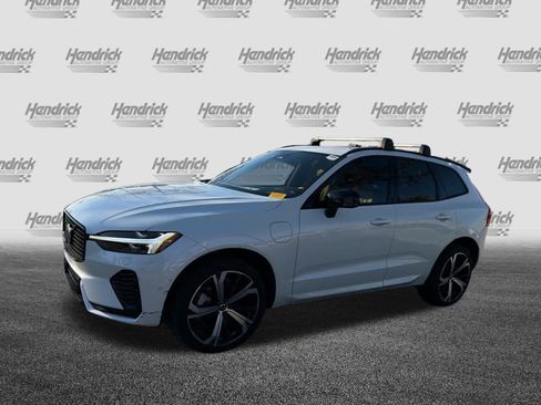 Certified 2024 Volvo XC60 T8 Ultimate w/ Climate Package image 47