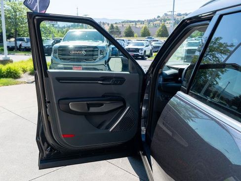 Certified 2024 Kia EV9 Wind AWD/4WD image 18