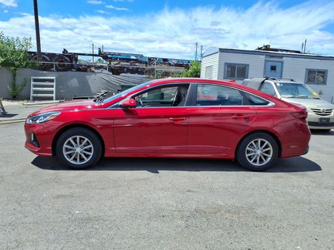 Used 2018 Hyundai Sonata SE FWD image 4
