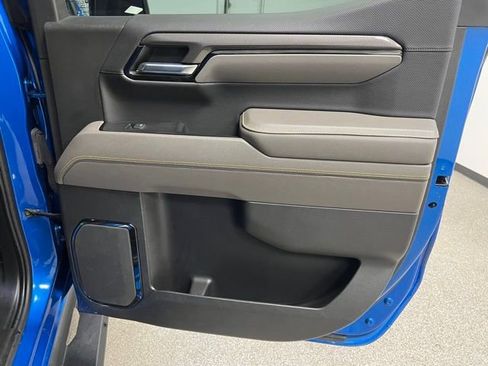 Used 2022 Chevrolet Silverado 1500 ZR2 w/ Technology Package image 48