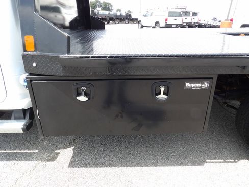 Used 2024 RAM 5500 Tradesman w/ Chrome Appearance Group AWD/4WD image 48