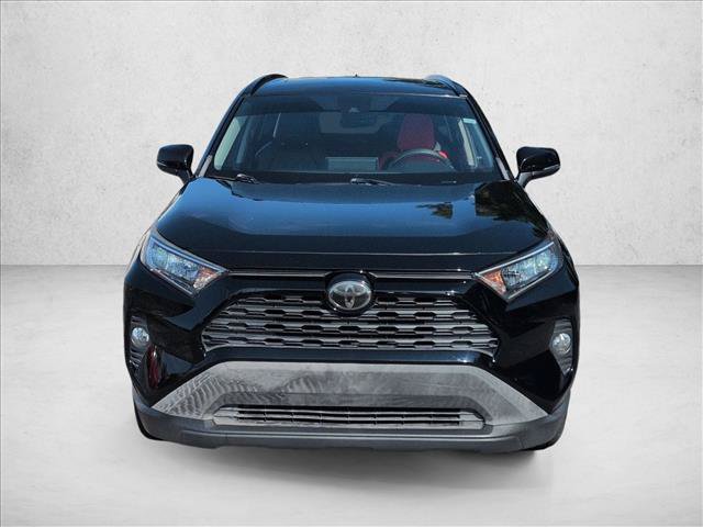 Used 2019 Toyota RAV4 XLE Premium FWD image 3