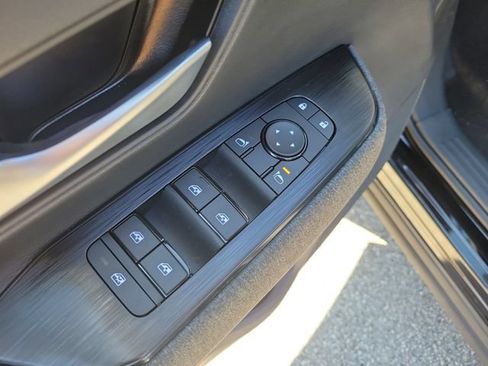 New 2026 Nissan Kicks SV w/ Cold Weather Package FWD image 17