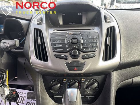 Used 2018 Ford Transit Connect XLT image 24