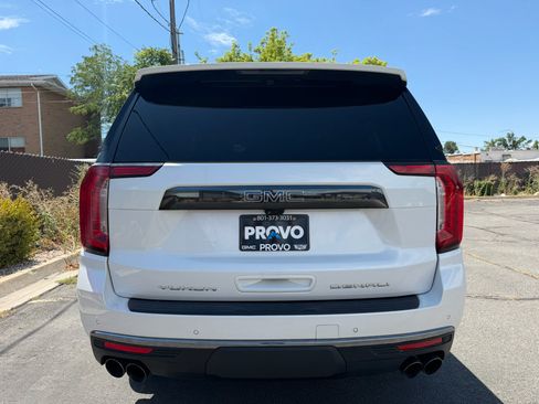 Used 2024 GMC Yukon XL Denali Ultimate AWD/4WD image 5