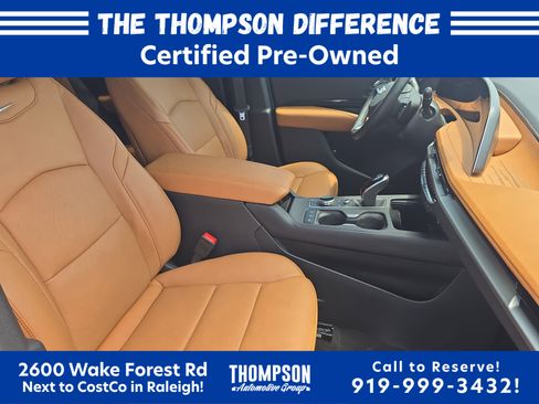 Certified 2025 Cadillac XT4 Premium Luxury FWD image 10