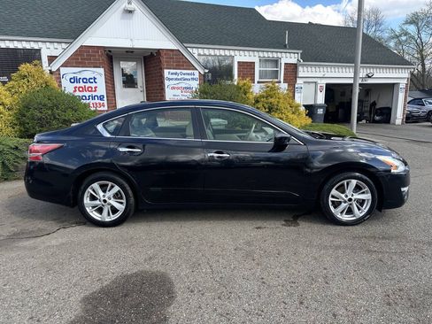 Used 2015 Nissan Altima 2.5 SV FWD image 9
