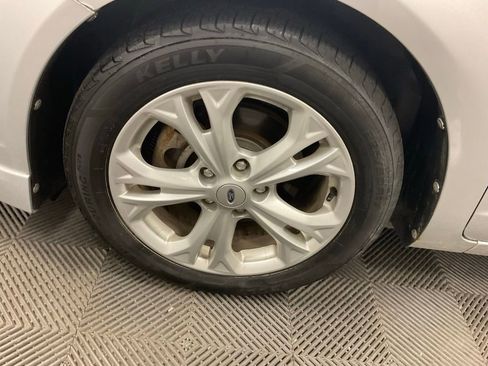 Used 2012 Ford Fusion SE FWD image 7
