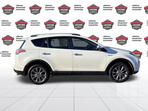 Used 2016 Toyota RAV4 Limited image 7