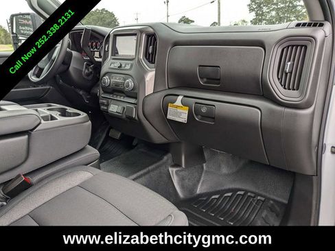 New 2025 GMC Sierra 2500 Pro image 18