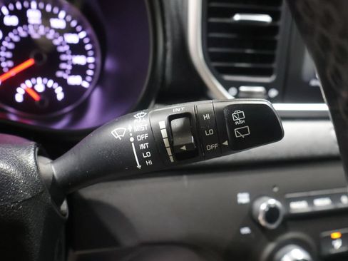 Used 2020 Kia Sportage S w/ S Sunroof Package AWD/4WD image 36