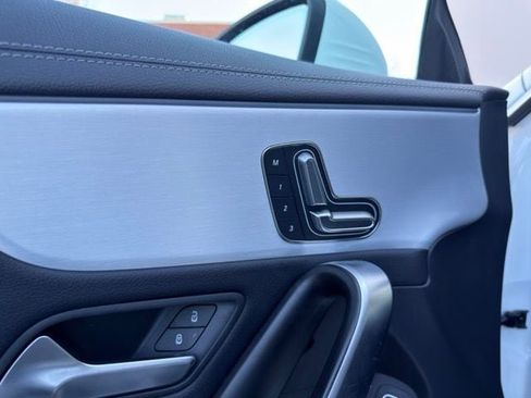 Used 2025 Mercedes-Benz CLA 250 4MATIC image 18