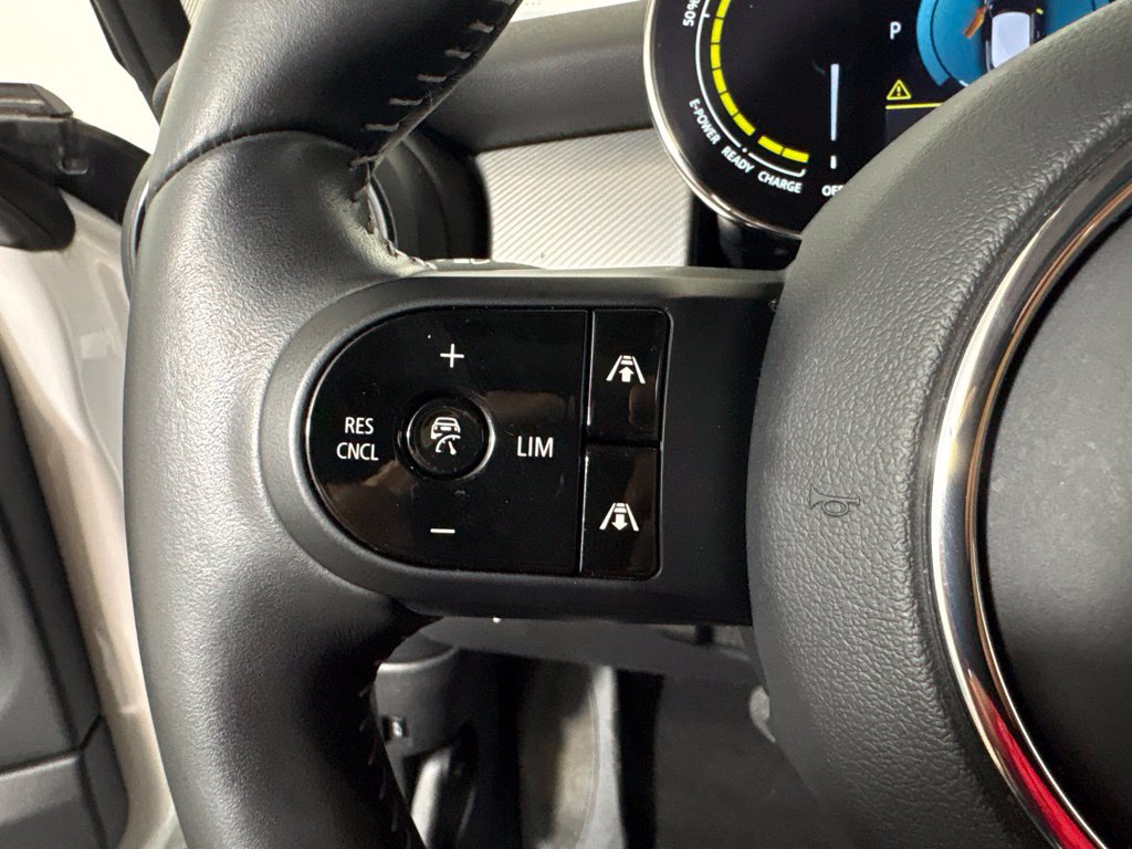 Certified 2024 MINI Cooper SE FWD image 21