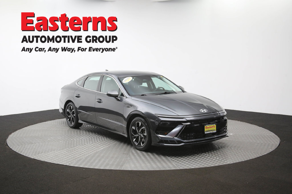 Used 2025 Hyundai Sonata SEL FWD image 52