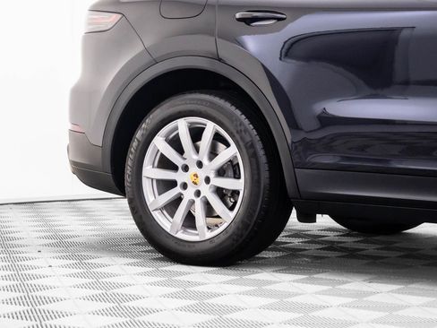 Certified 2020 Porsche Cayenne image 34