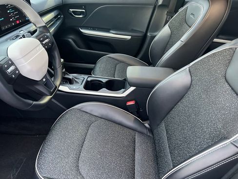 Used 2025 Kia K4 GT-Line image 9