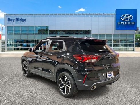 Used 2023 Chevrolet TrailBlazer RS w/ Convenience Package AWD/4WD image 7