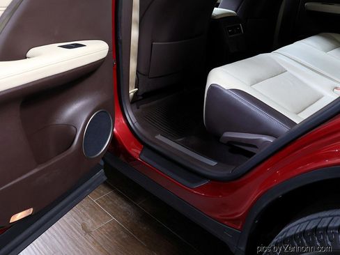 Used 2016 Lexus RX 350 Premium w/ Premium Package image 28