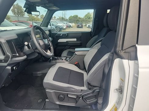 Used 2023 Ford Bronco 2-Door AWD/4WD image 18