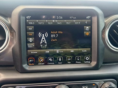 Used 2023 Jeep Wrangler Unlimited Sahara w/ LED Lighting Group AWD/4WD image 16