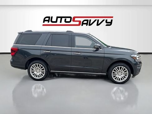 Used 2024 Ford Expedition Limited RWD image 8