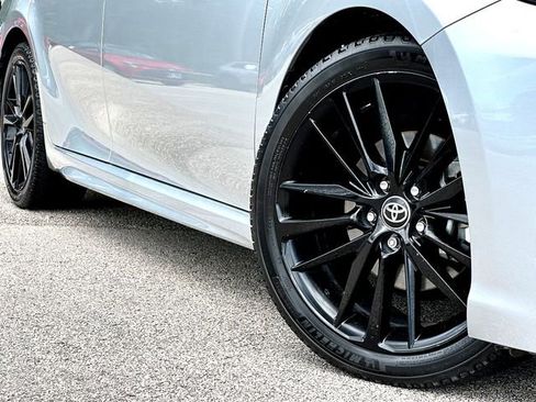 Used 2022 Toyota Camry XSE w/ Navigation Package FWD image 2