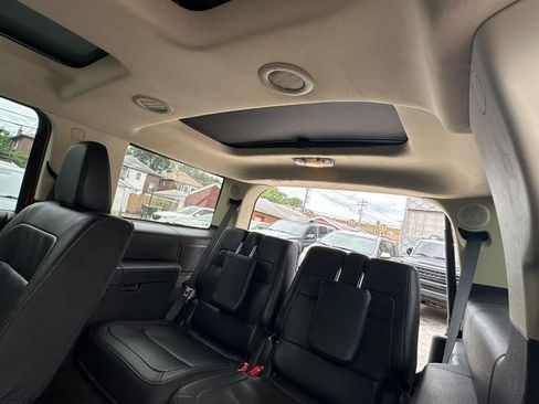 Used 2019 Ford Flex Limited w/ Equipment Group 303A AWD/4WD image 27