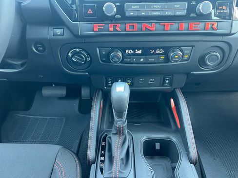 New 2026 Nissan Frontier PRO-4X w/ Pro-4x Convenience Package image 3