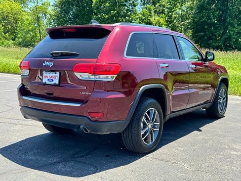 Used 2017 Jeep Grand Cherokee Limited AWD/4WD image 8