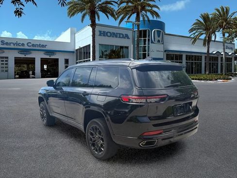 Used 2024 Jeep Grand Cherokee L Summit AWD/4WD image 6