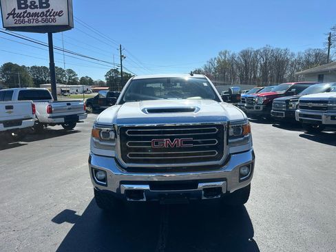 Used 2019 GMC Sierra 2500 SLT w/ Duramax Plus Package image 2