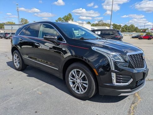 Used 2020 Cadillac XT5 Premium Luxury image 2