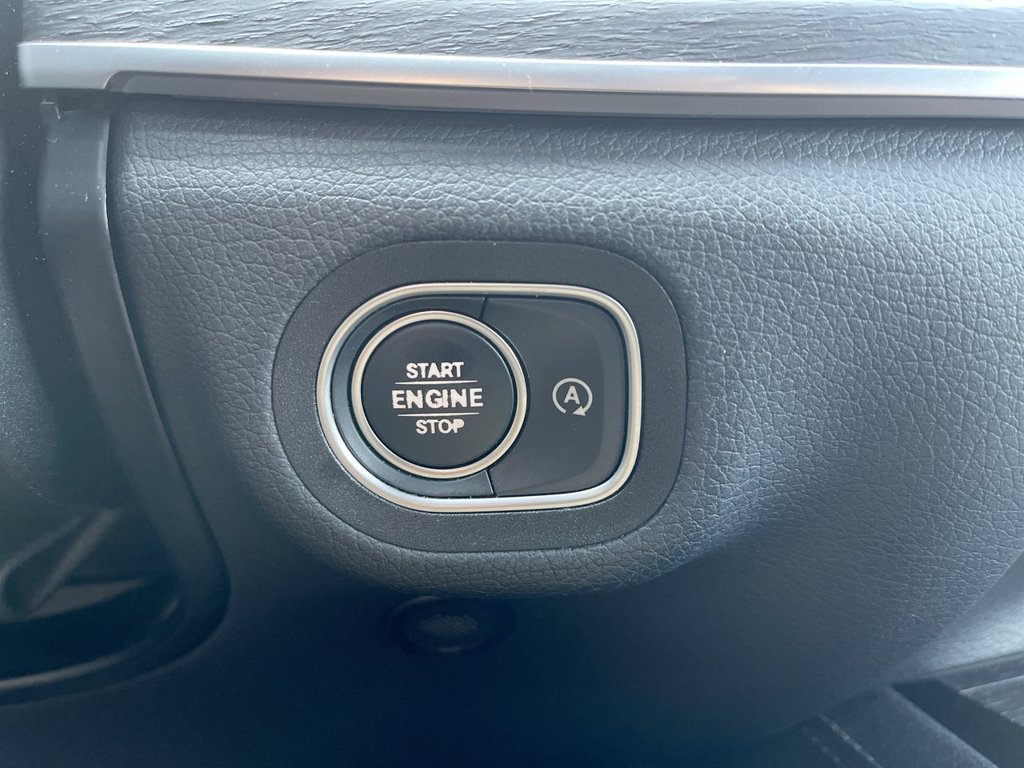 Used 2020 Mercedes-Benz GLS 450 4MATIC image 30