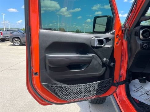 Used 2018 Jeep Wrangler Unlimited Sport AWD/4WD image 20