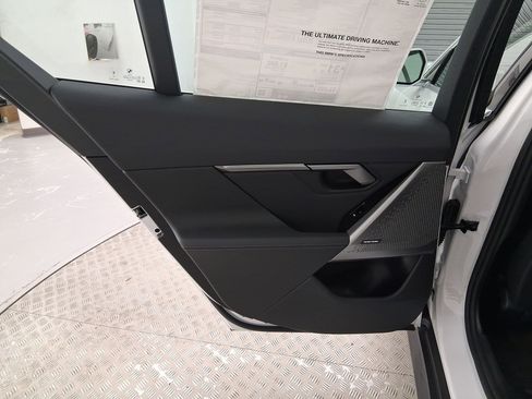 New 2026 BMW 530i image 27