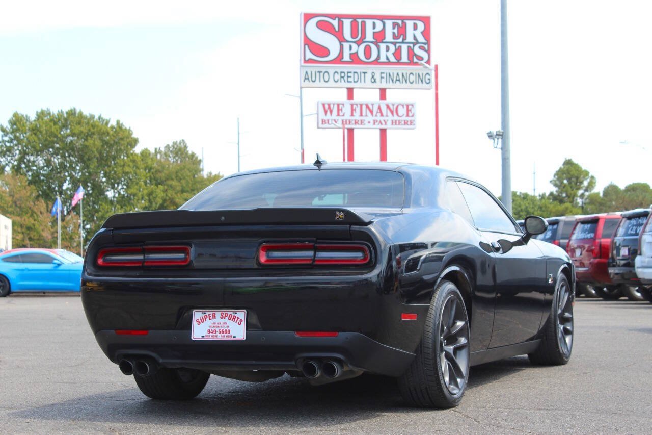 Used 2020 Dodge Challenger R/T Scat Pack RWD image 4