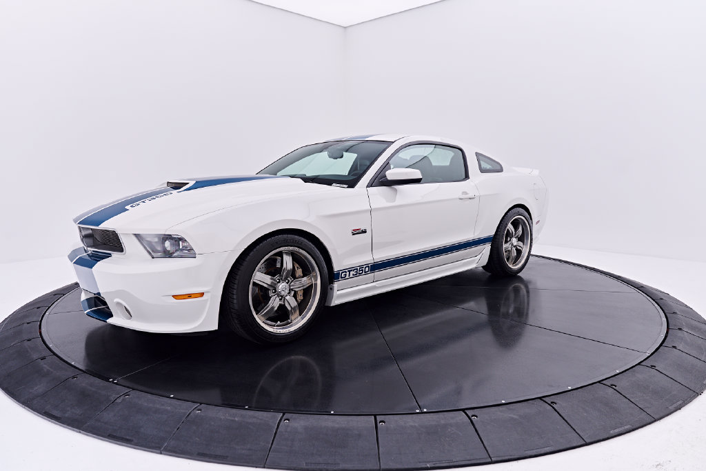 Used 2011 Ford Mustang GT Premium w/ Electronics Pkg RWD image 11
