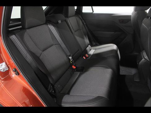 Used 2024 Subaru Crosstrek 2.0i Premium AWD/4WD image 18